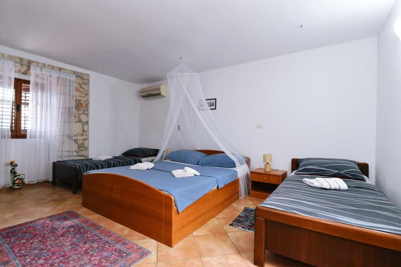 Freya'S Apartments 梅杜林 外观 照片